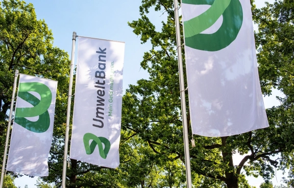 UmweltBank Hauptversammlungen Flaggen